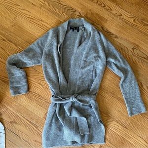 Theory cashmere XS (re-list)